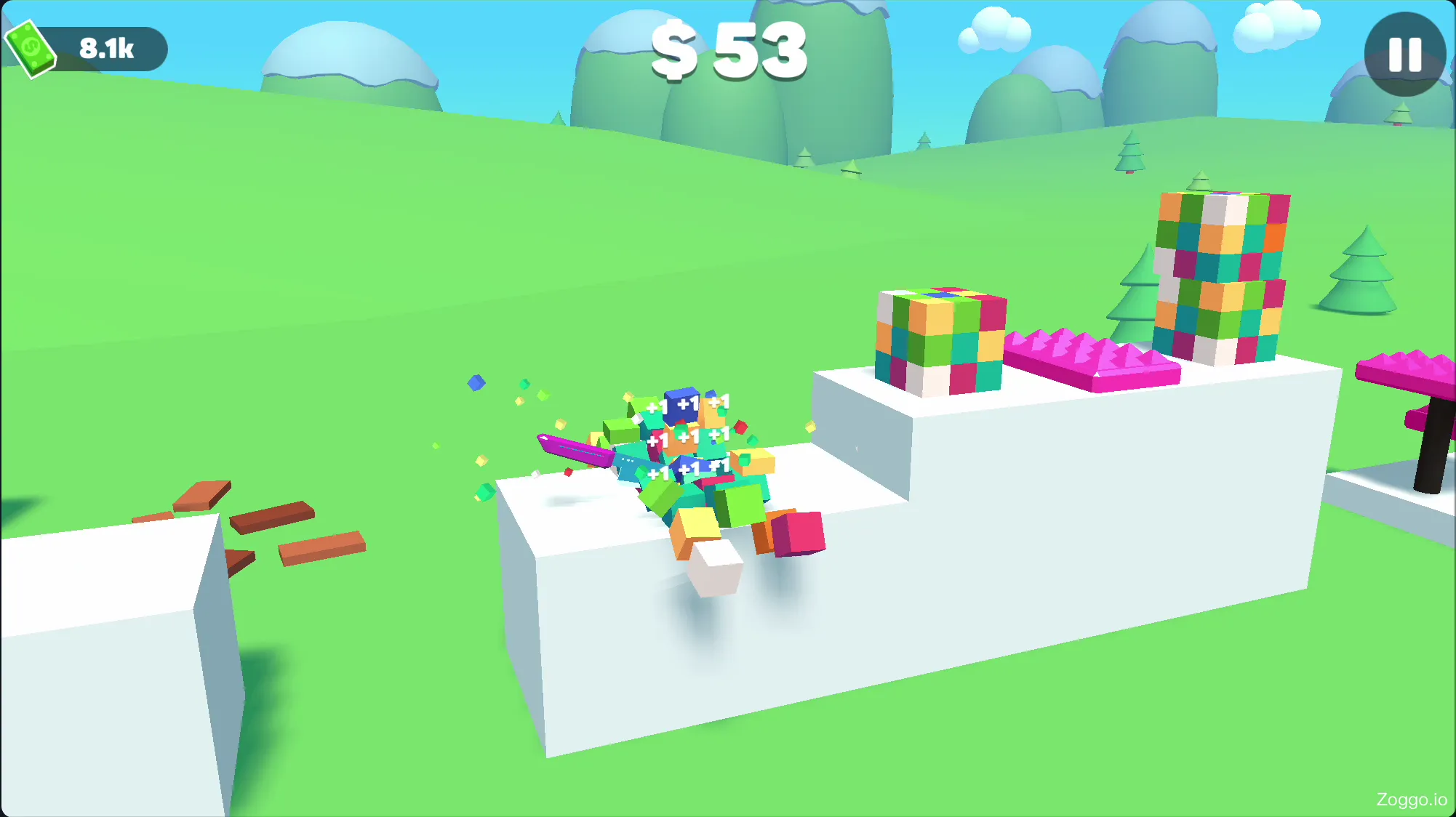 Watch out for the indestructible pink spiked metal hazard in Slice Master that instantly ends your run