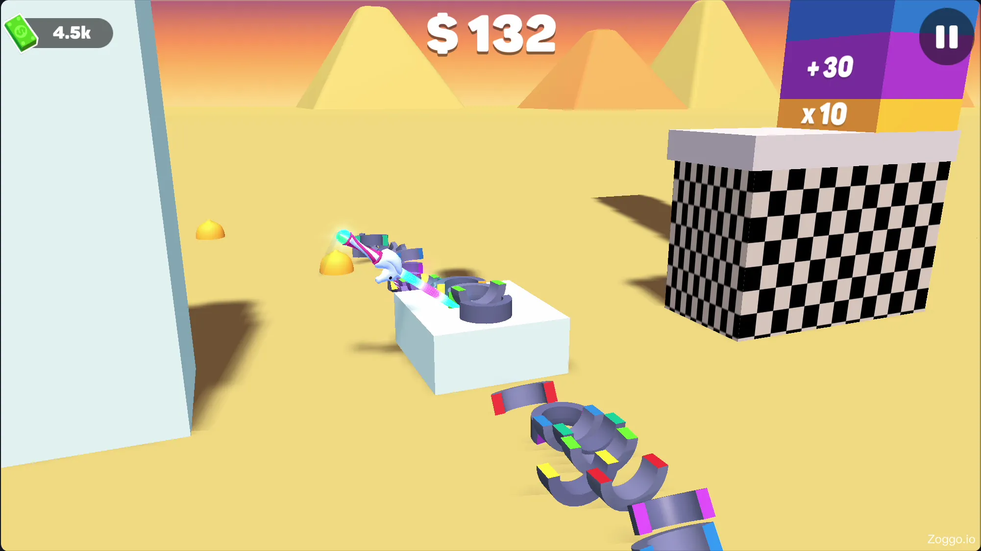 Slice Master end of level multiplier board showing the knife aiming for the x4 score target